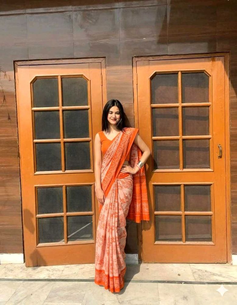 🧡✨Eligent Orange  Floral Saree