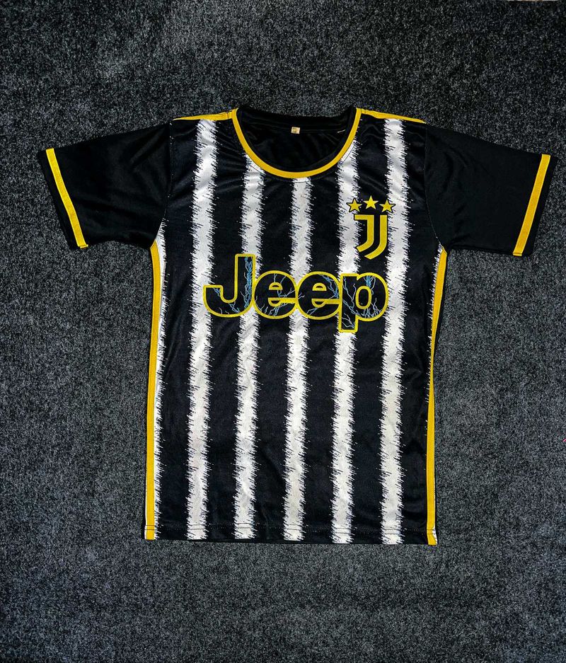 JUVENTUS FOOTBALL JERSEY