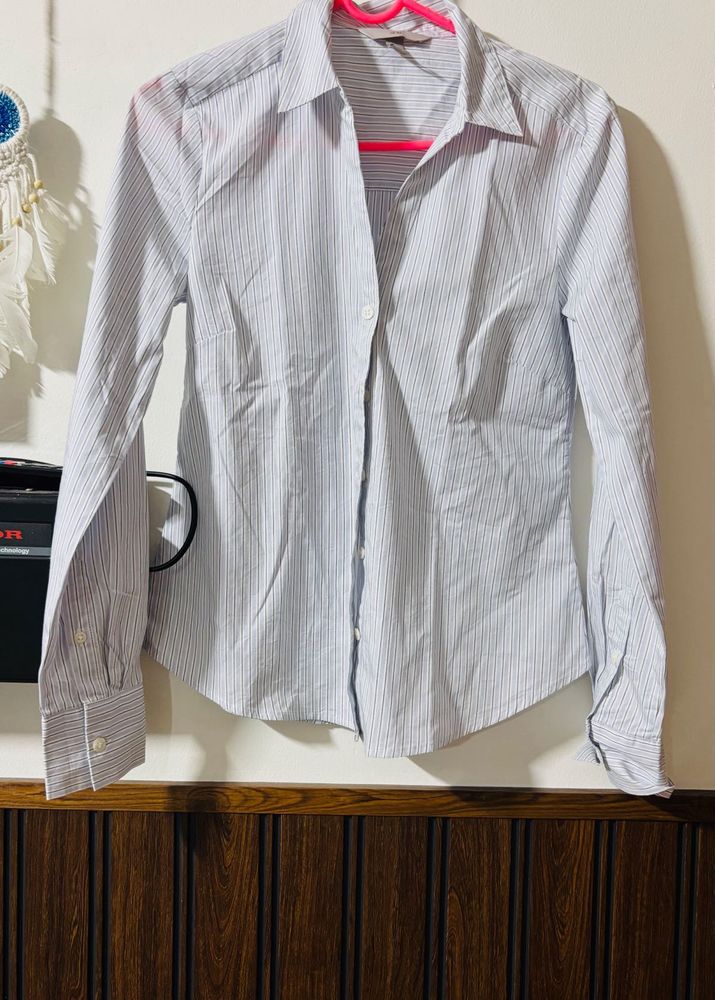 H&amp;M Shirt Only For 200 Rs. Fixed