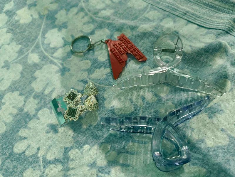combo of 4item 2clecture 1earing 1 keyring