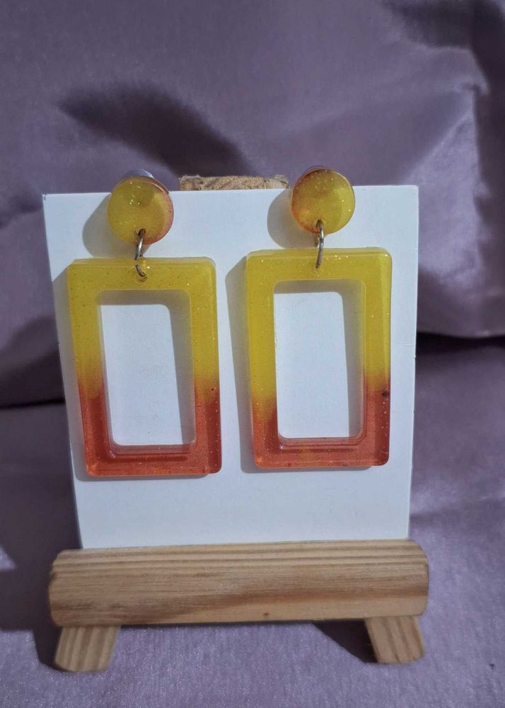 Red yellow toned Stud Resin Earrings