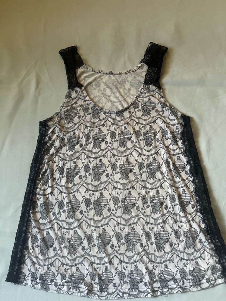 Lace Trim Tank Top