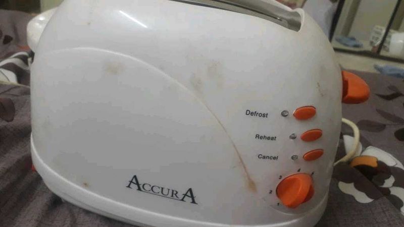 Accura Bread Toaster
