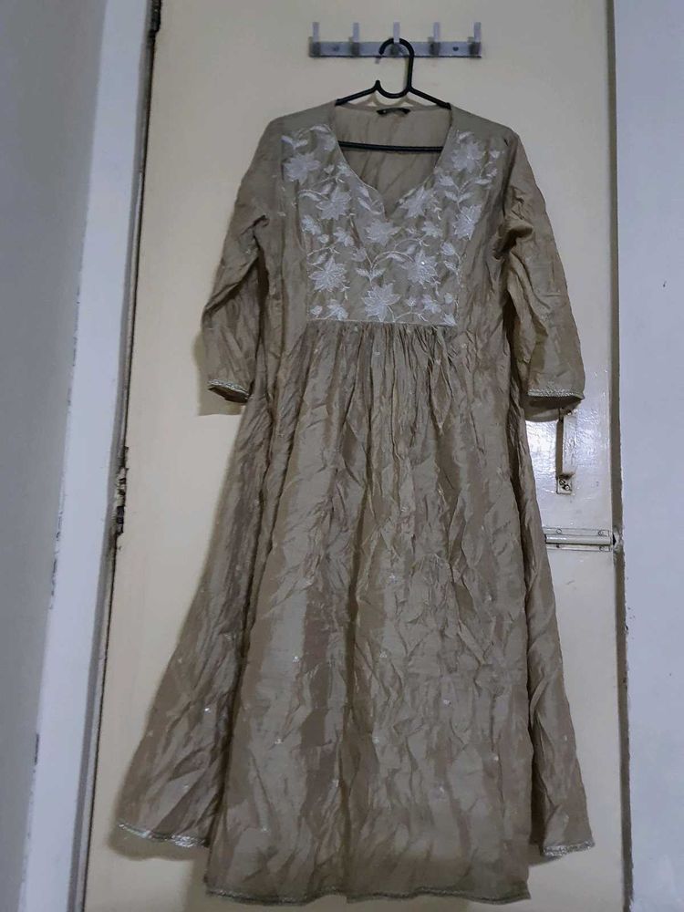 Elegant Embroidered Kurta Set