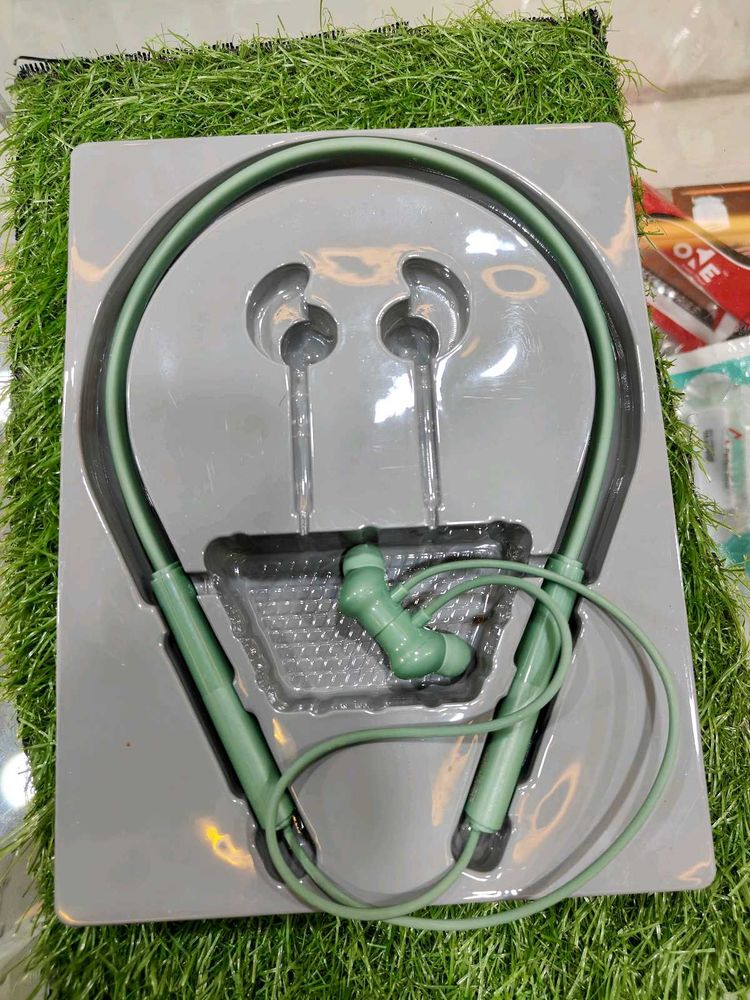 New Realme Neckband