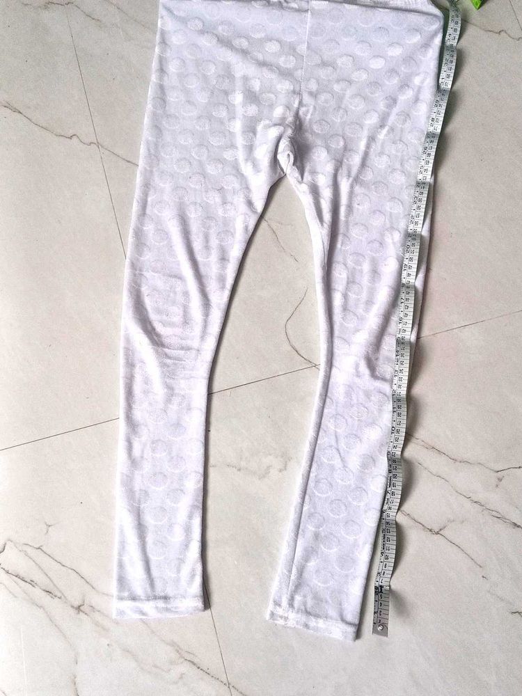 Shimmery White 🤍 Leggings