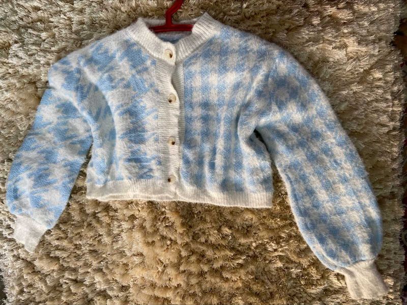 Blue Houndstooth Cropped Cardigan