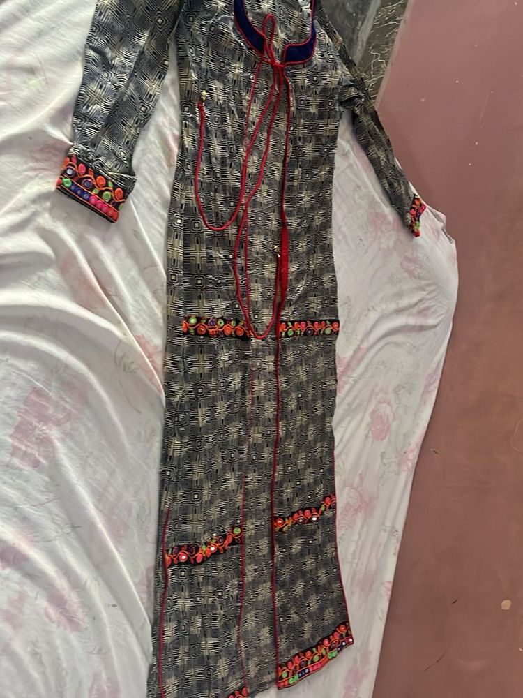 Embroidered Shrug