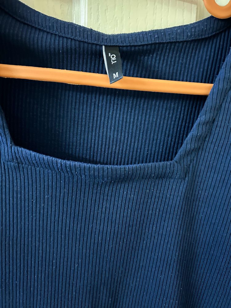 Rio Square Neck Ribbed Top