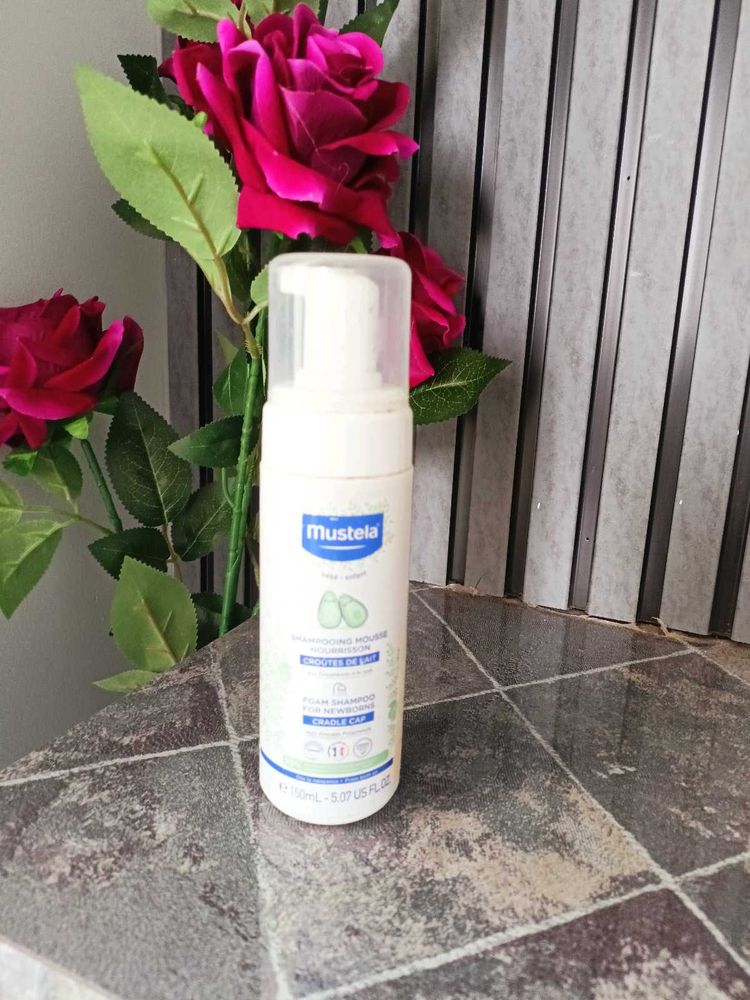 Mustela Baby Foam Shampoo