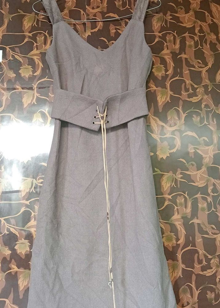 Elegant nude Midi Dress