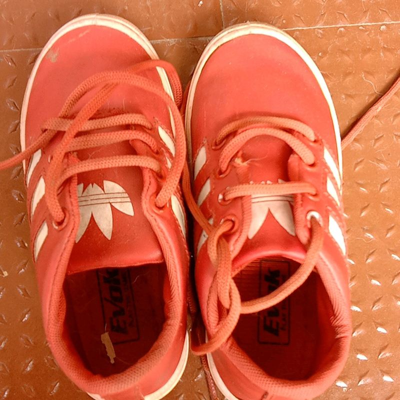 price drop: light weight comfortable abibas 2.5 to 3 years toddler kids shoes