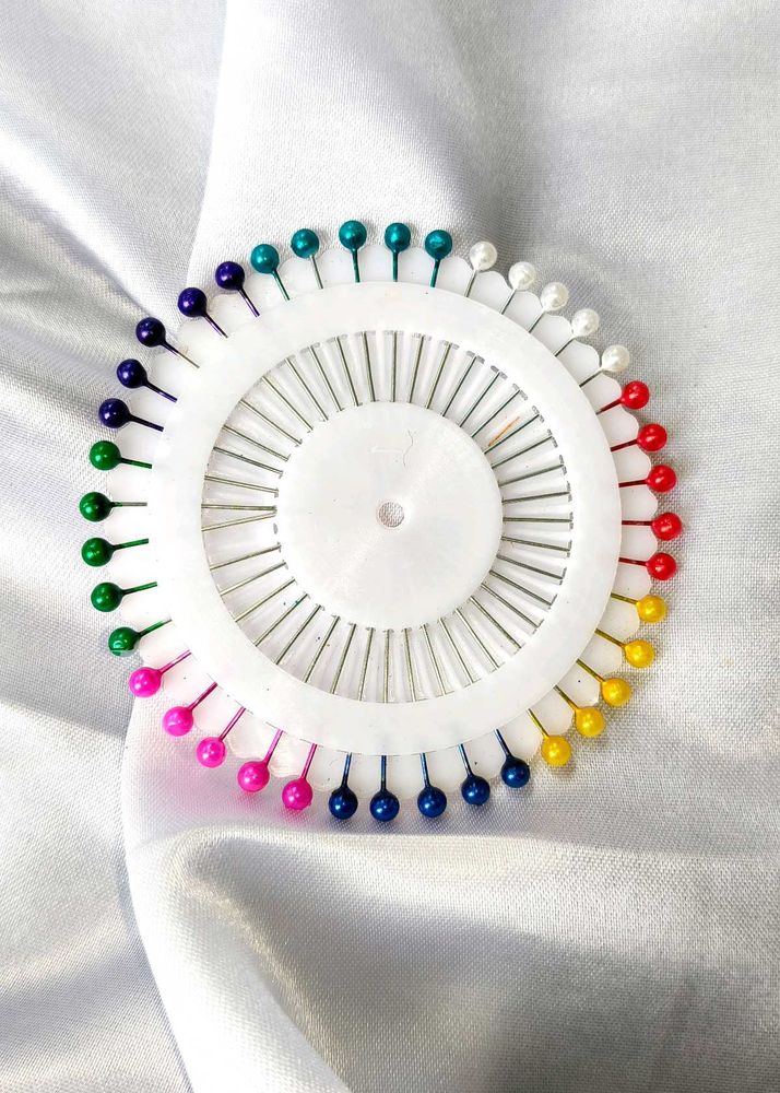 Colorful hijabi/saree Pins