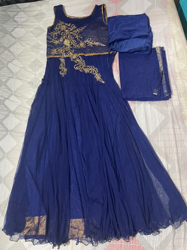 It’s From A Local Shop, Used Once , Selling It As It Doesn’t Fit Me Anymore