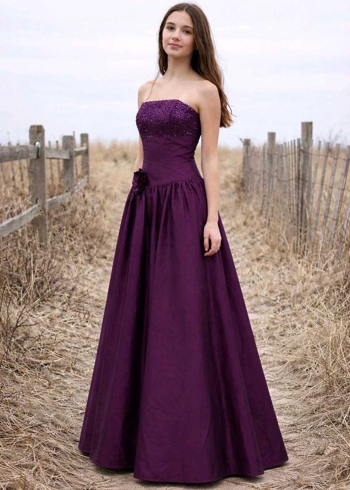 Elegant Purple Strapless Dress