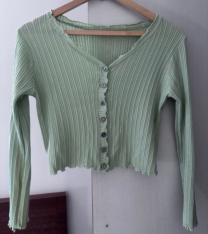 Cute Green Cropped Cardigan