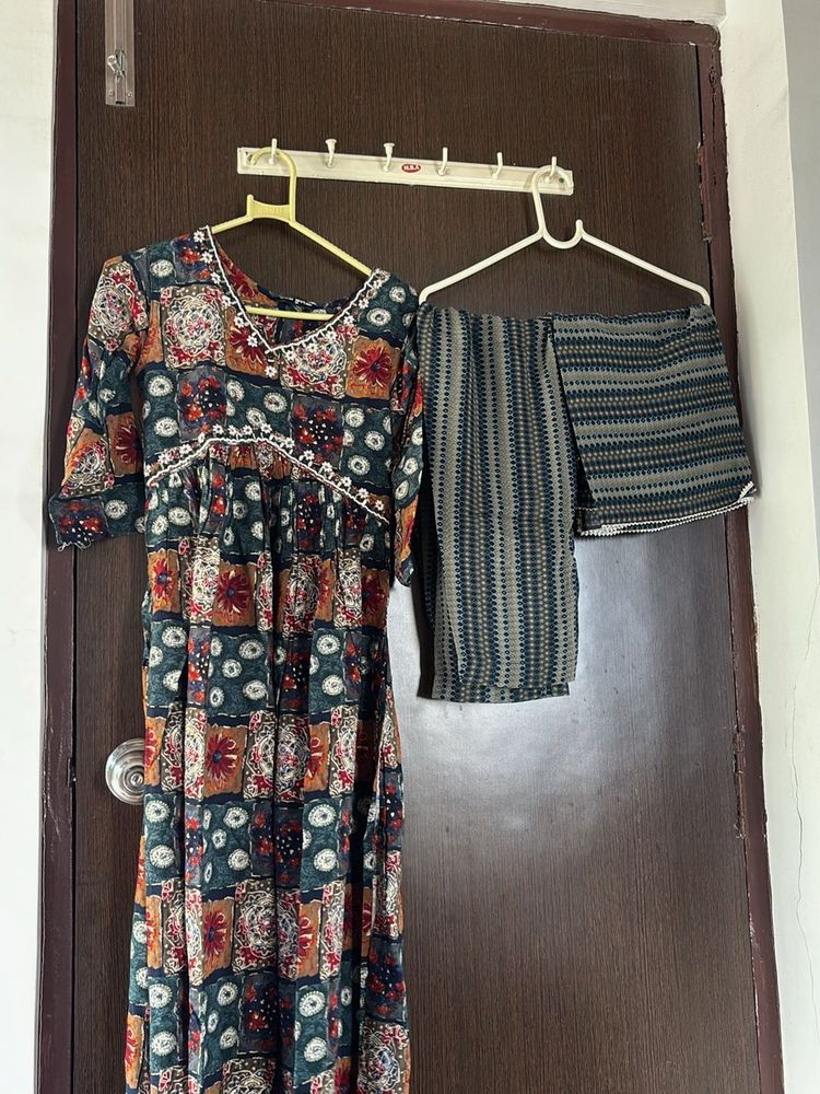 Desi Avatar Printed Kurta Set (Size S) 🌸