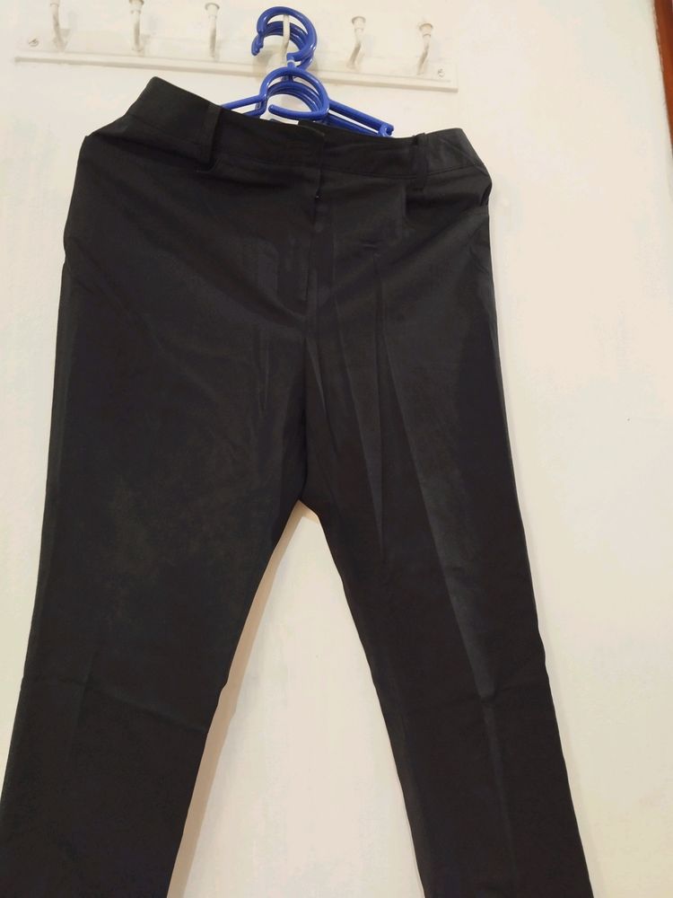 Black Pant