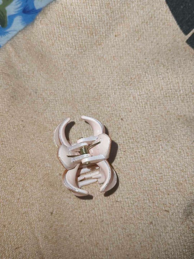 Cute Flower Hair Claw Clip