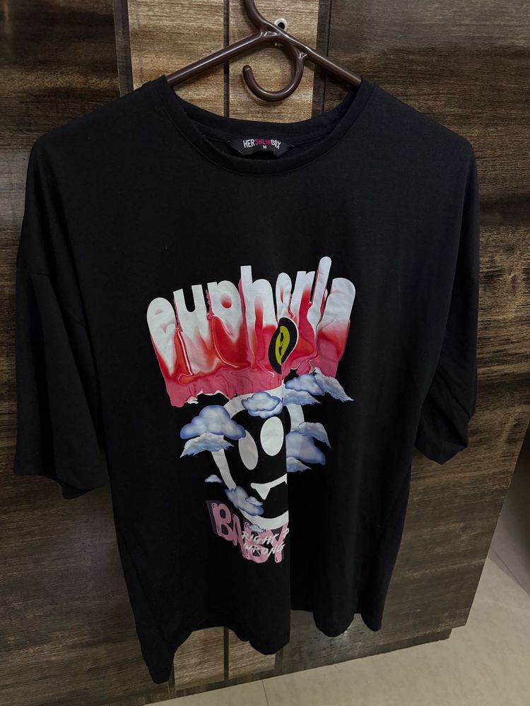 Euphoria tee from hershein