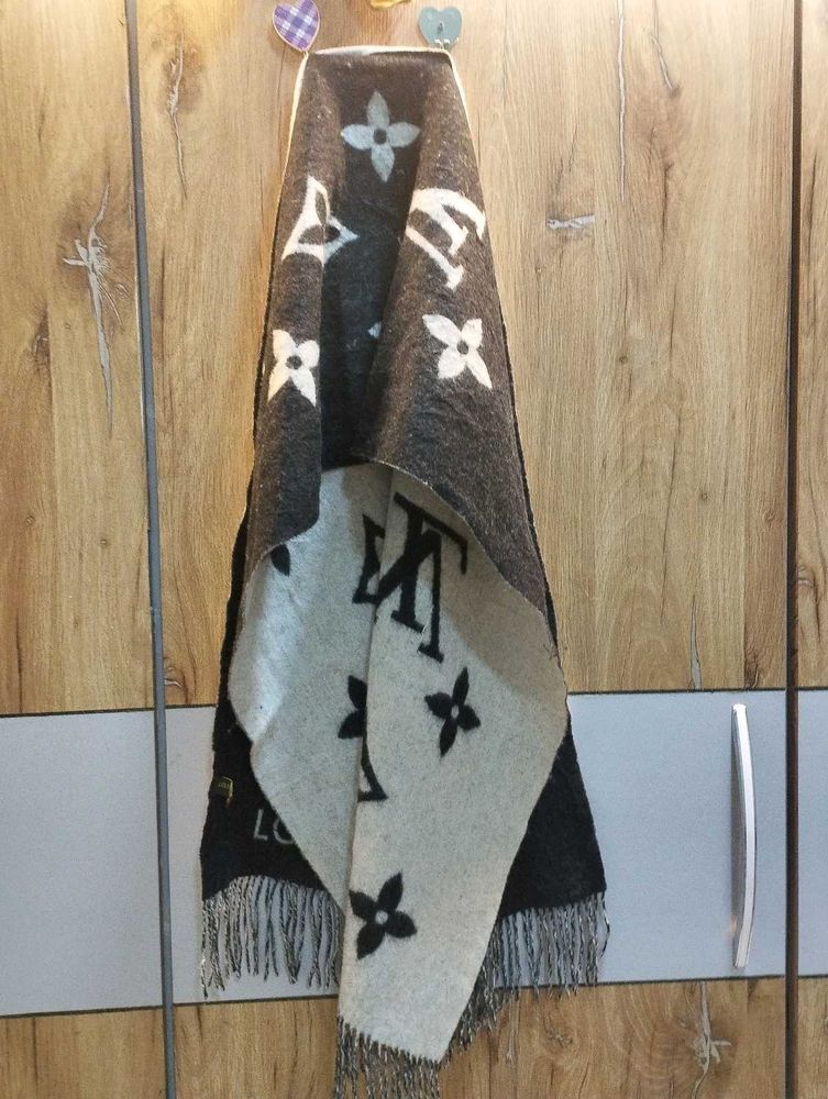 Louis Vuitton Scarf💥