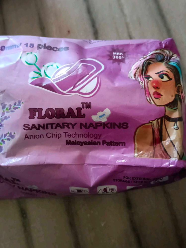 Floral Sanitary Napkins 15 pcs