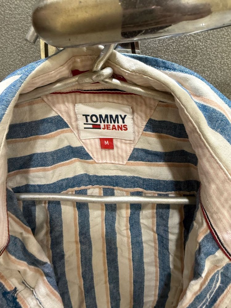Tommy Jeans Striped Button-Down