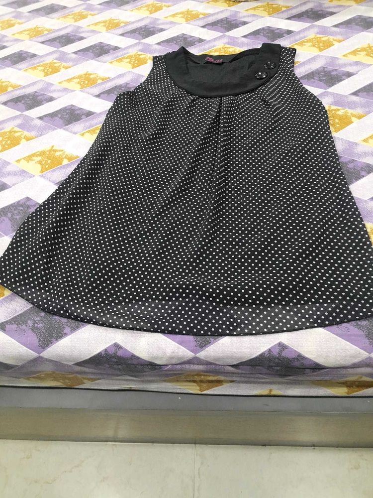 Black &amp; White Polka Dot Top