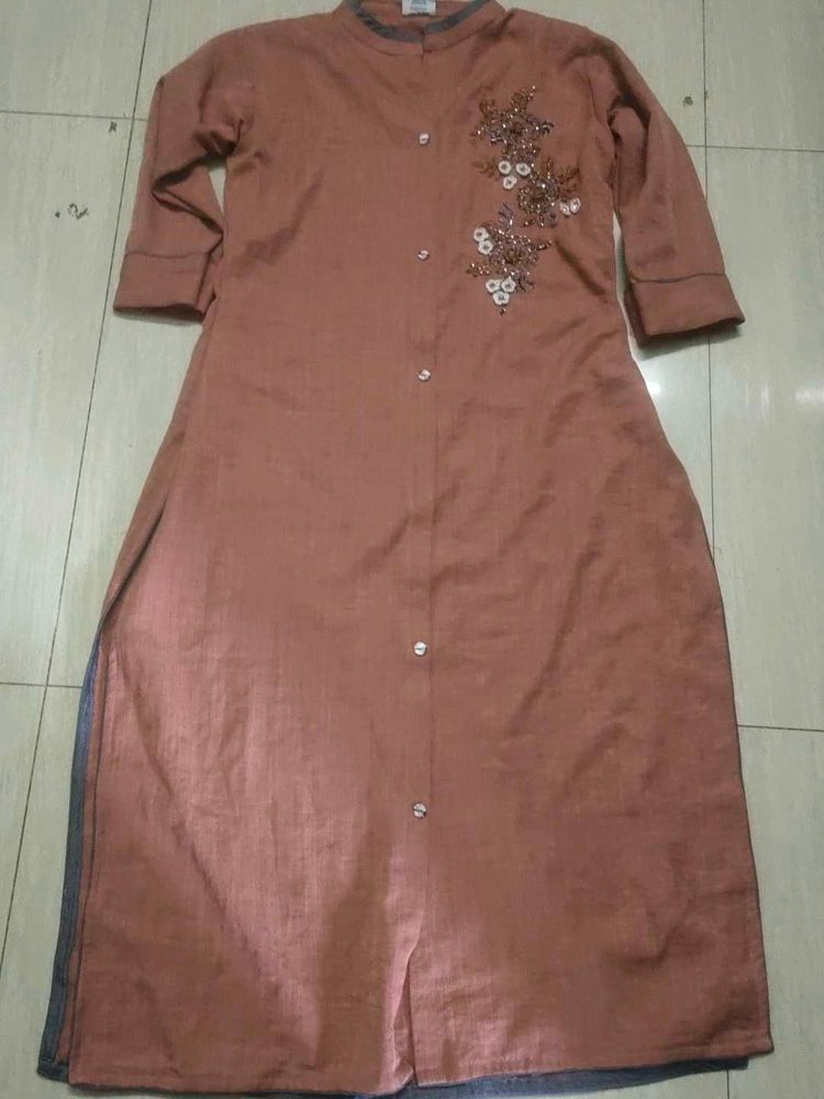 Elegant Brown Embroidered Kurta