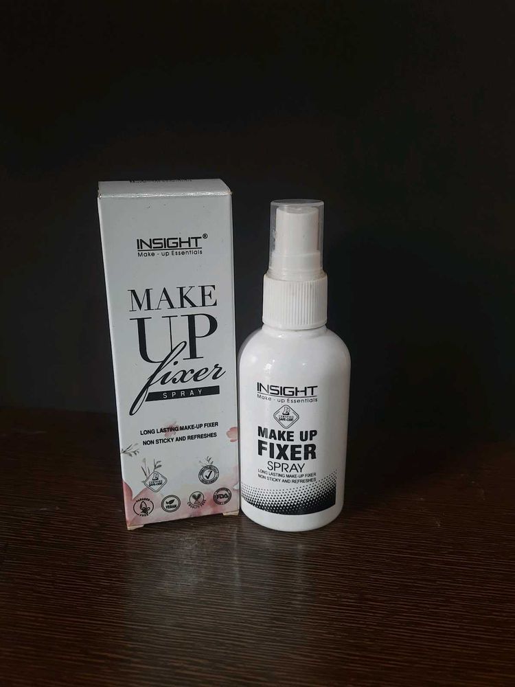 Insight Make Up Fixer Spray