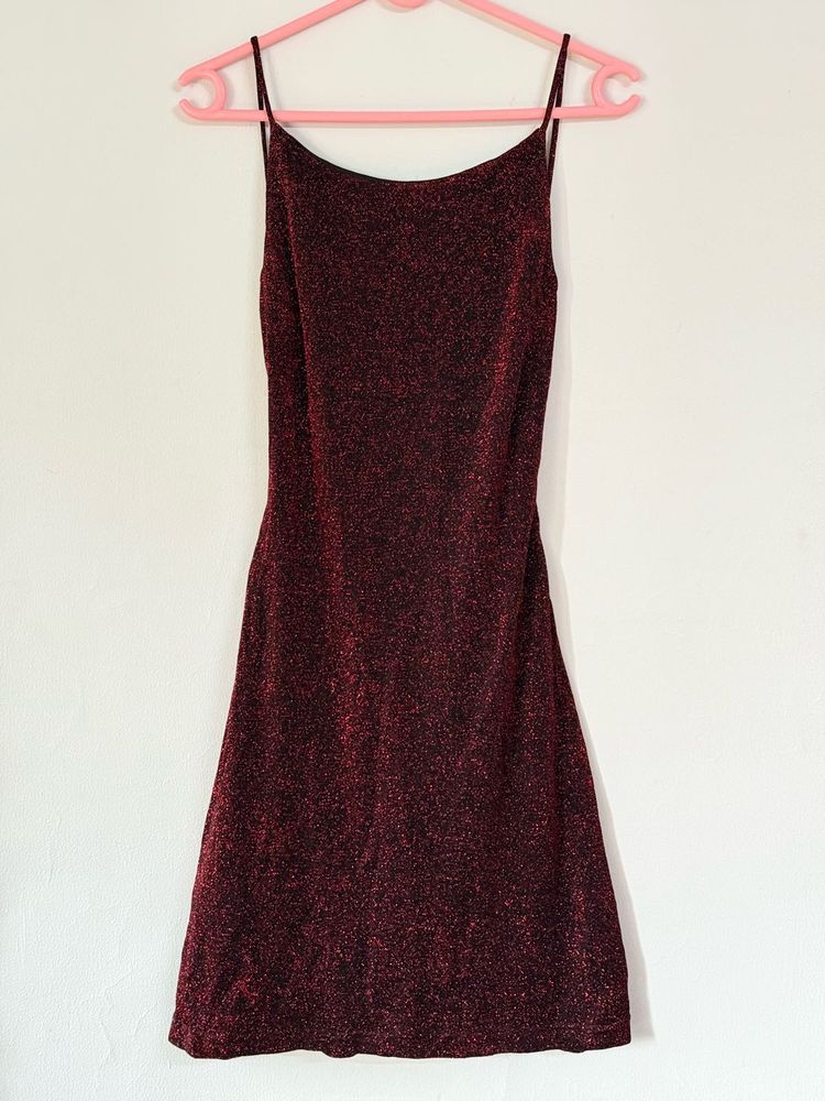 Maroon Backless Shimmer Dress