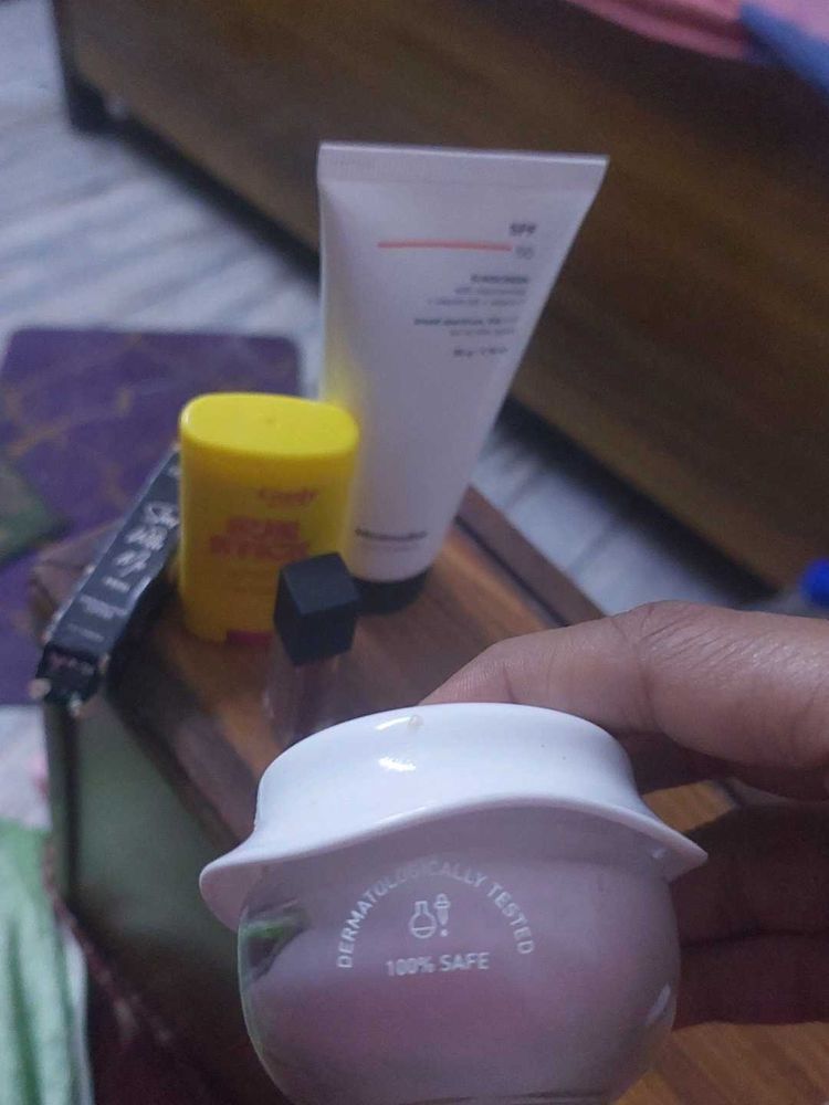 Retinoal Eye Cream With 1 More Product