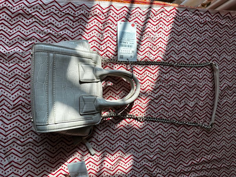 Zara Sling Bag