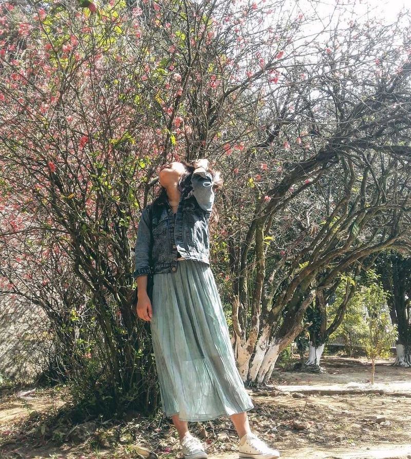 Teal Pleated Midi Skirt