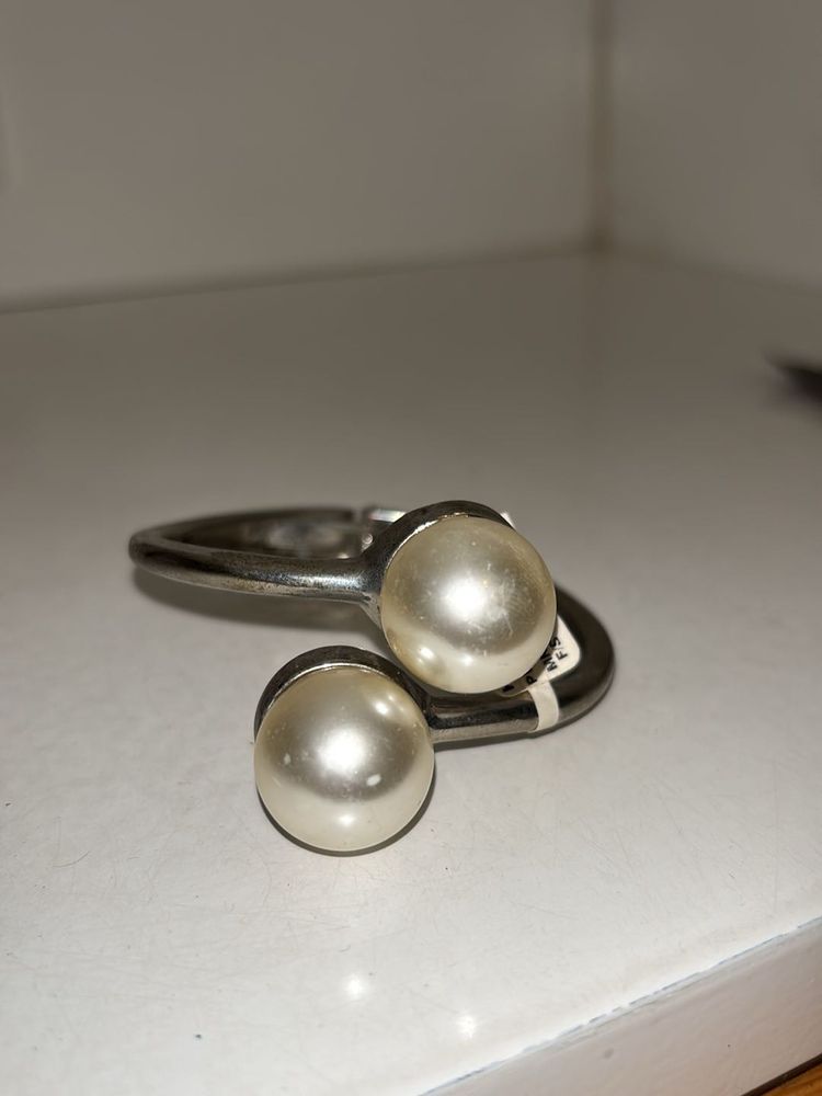 pearl adjustable bracelet