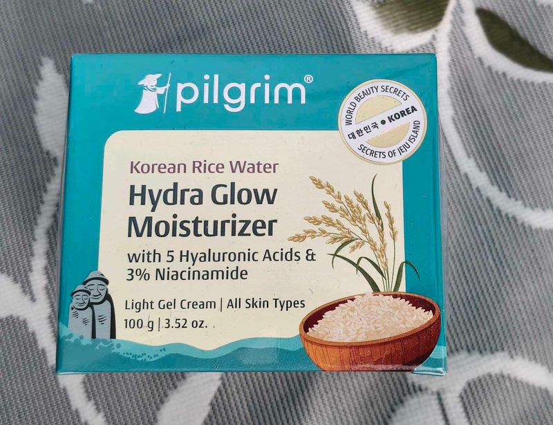 Pilgrim Hydra Glow Moisturizer