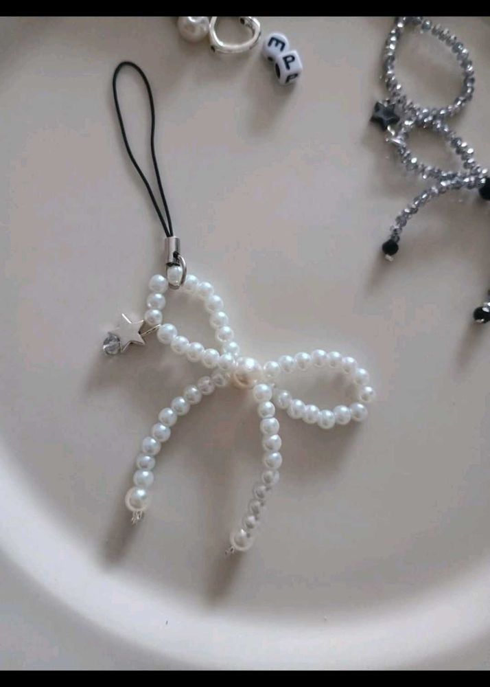 Bow Keychain