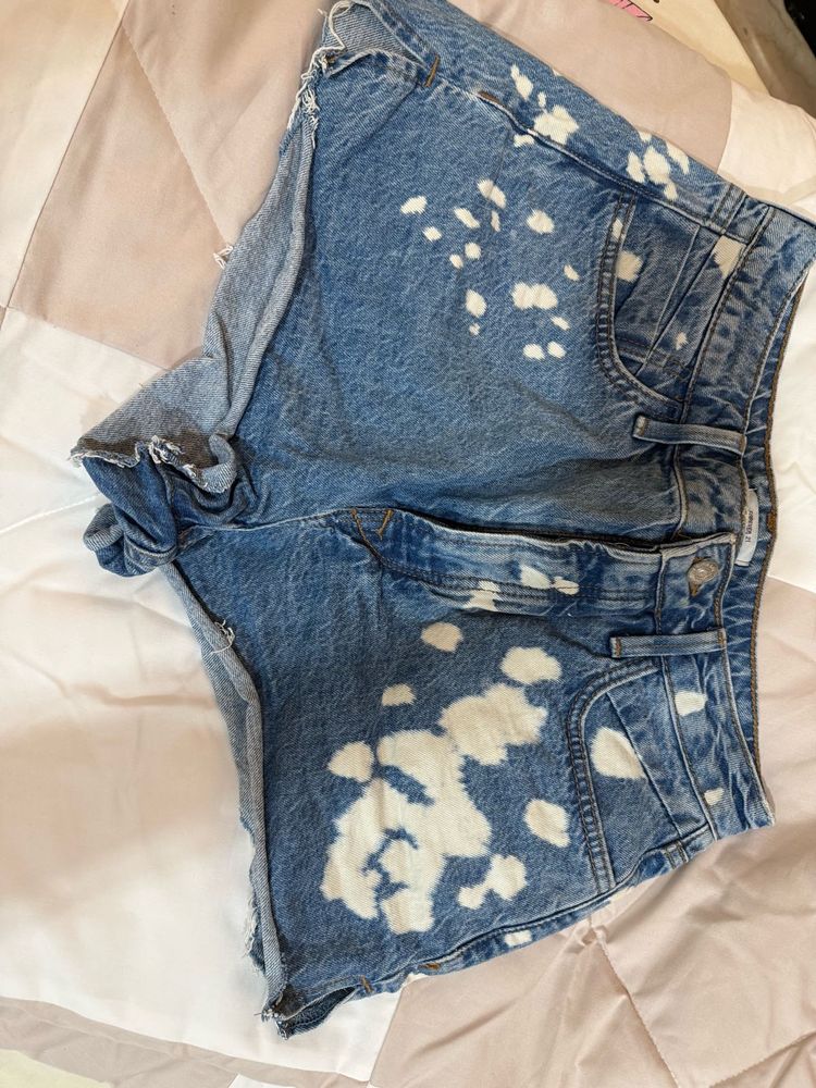 Bleach Dye Denim Shorts