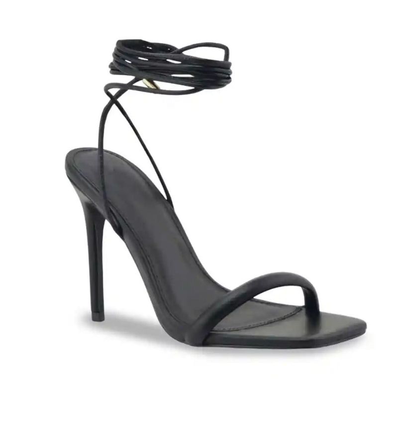 Chic Black Ankle-Tie Heels