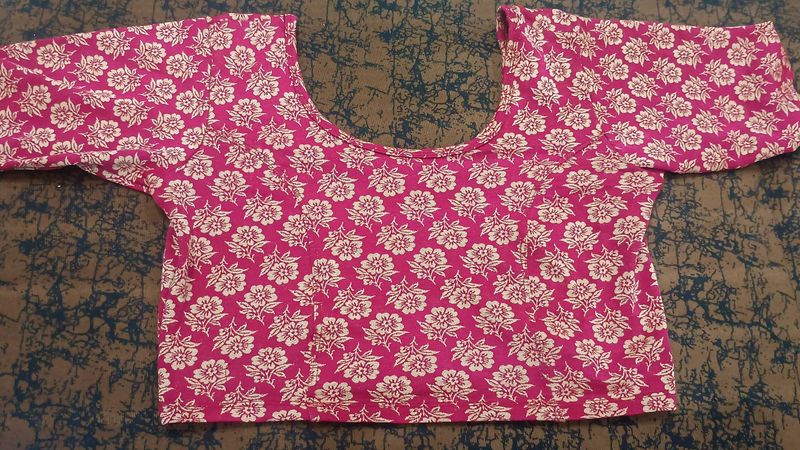 beutiful stretchable blouse