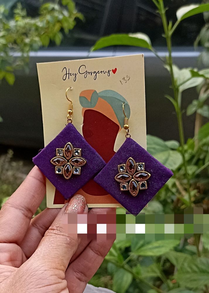 Handmade Fabric Earrings 😍.. Grab This Item