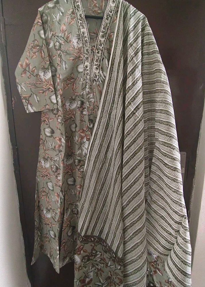 New Unused PureCotton Kurti Dupatta Set