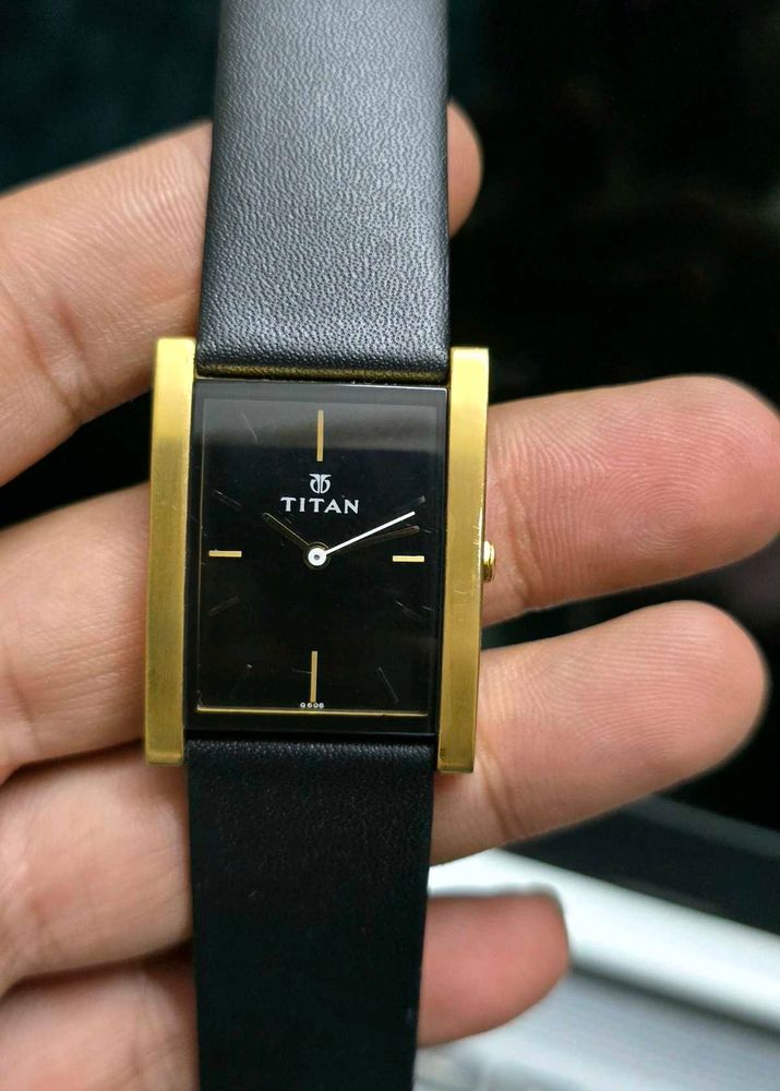 Titan Classic Quartz Watch