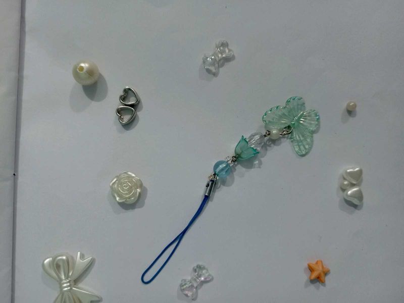 Phone Charm･:*:･✿◕