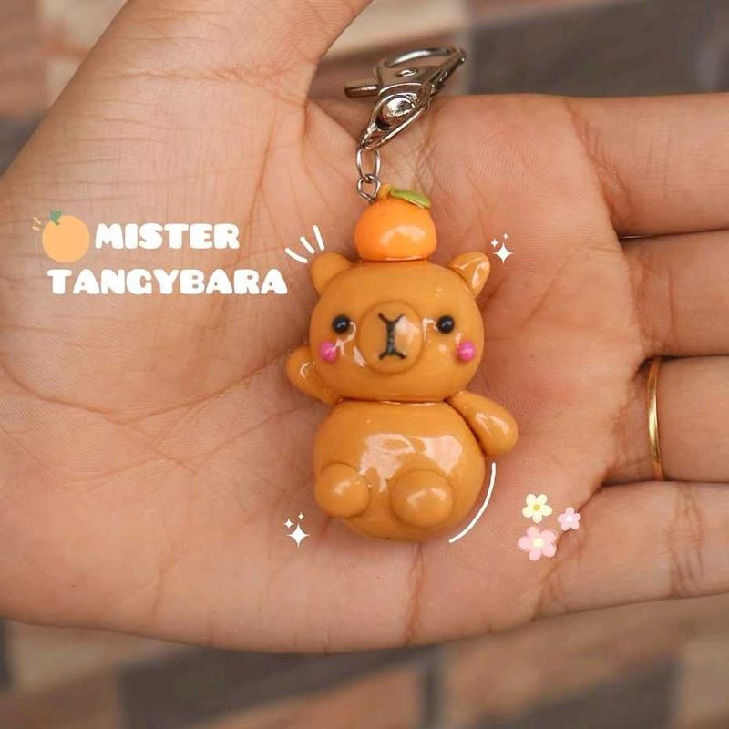 Tangerine 🍊 Capybara/ Bear Keycharms