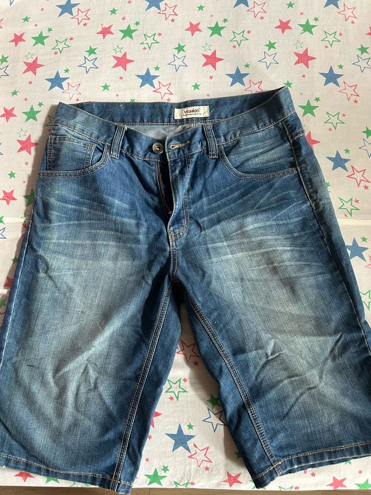 Stylish Men Half Jeans