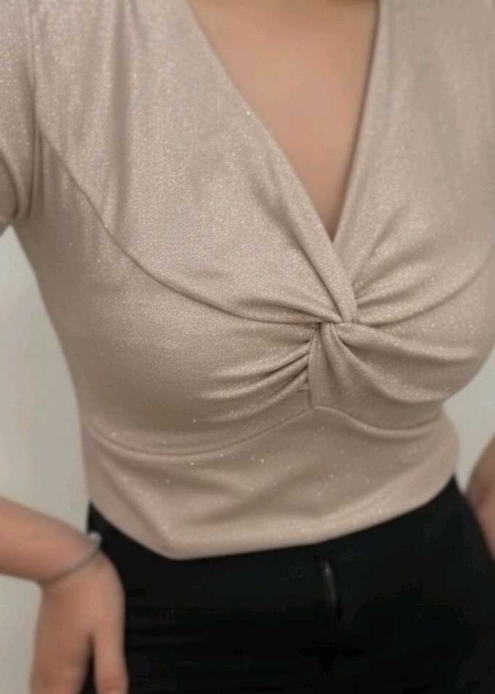 Elegant Shimmer Top💅