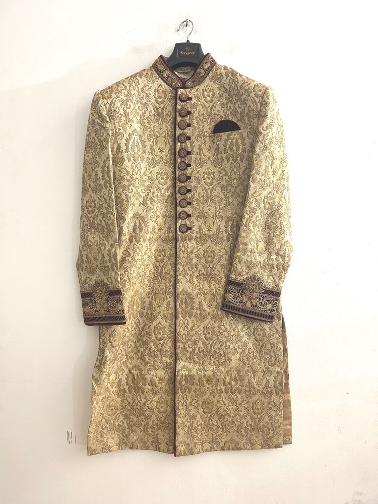 Manyavar Golden Sherwani ( Men)