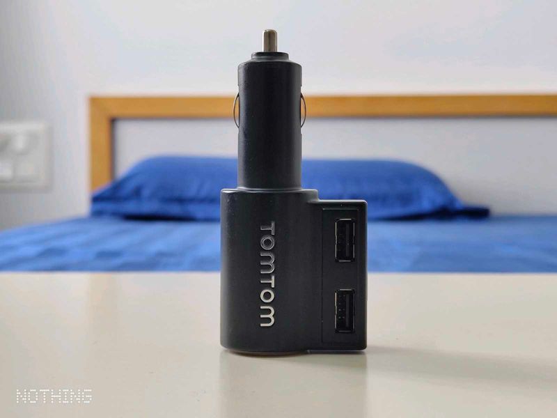 TOMTOM Multi Mobile Car Charger