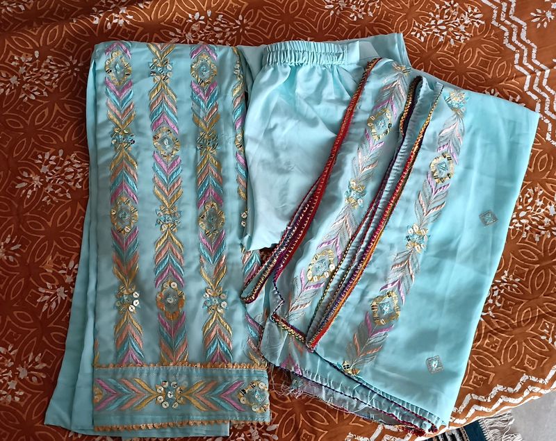 Party Wear Suit For Women